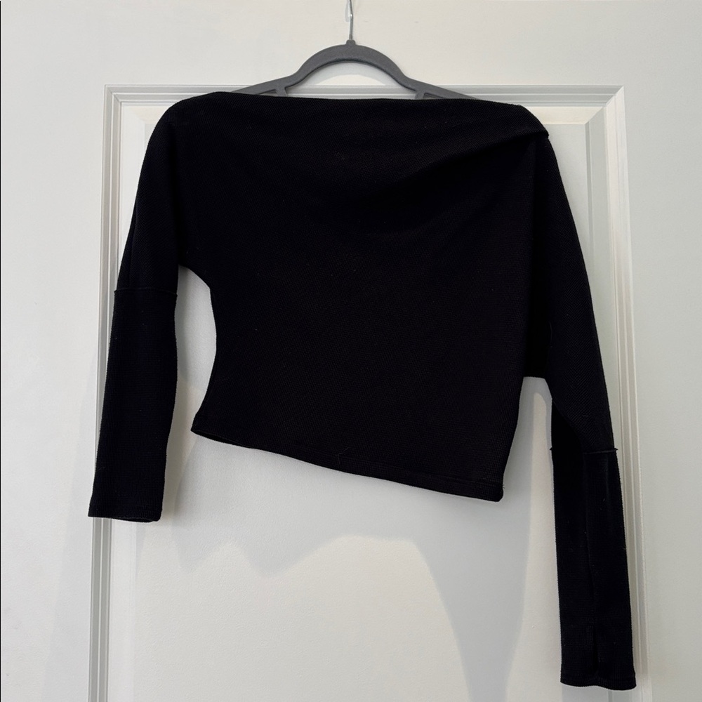 We The Free Fuji thermal off the shoulder top. - Picture 4 of 5